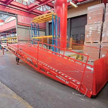 mobil rakodó rámpa