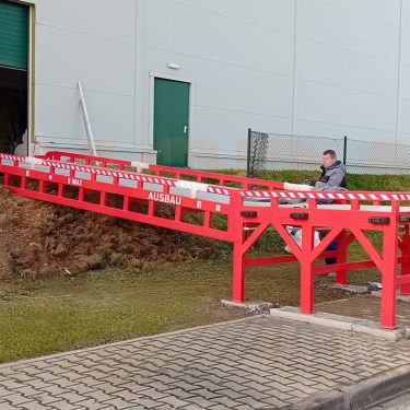 Mobil rakodó rámpa megrendelésre