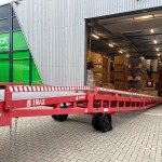 Rampa de carga móvil a medida para una empresa de los Países Bajos