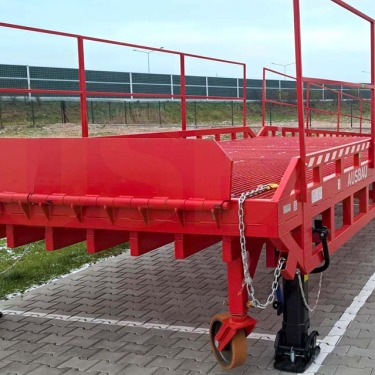 Unusual special project of a loading ramp and platform for heavy machinery